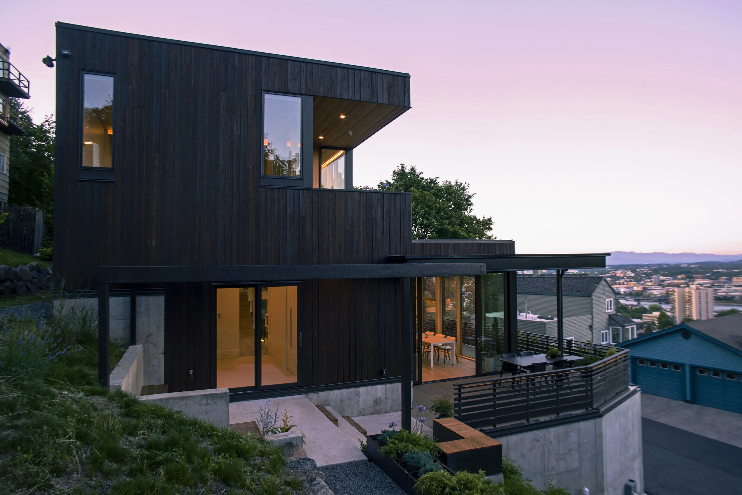 1007WESTHILLS_LG.jpg