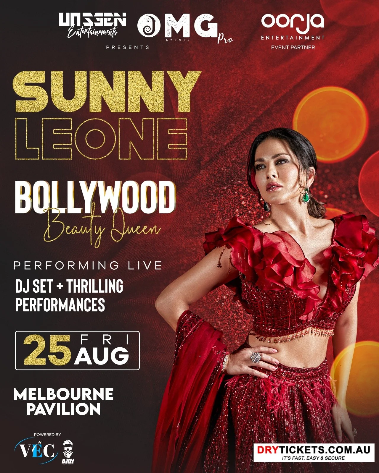 Sunny Leone Performing LIVE