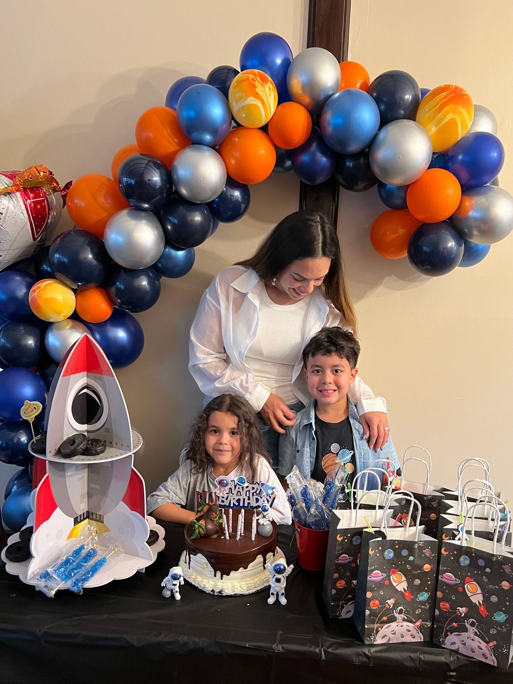 Space Party Ideas | outer space birthday party | space birthday party | space Photo Booth | out of this world birthday party | space party games | space birthday decoration | kids birthday party ideas
