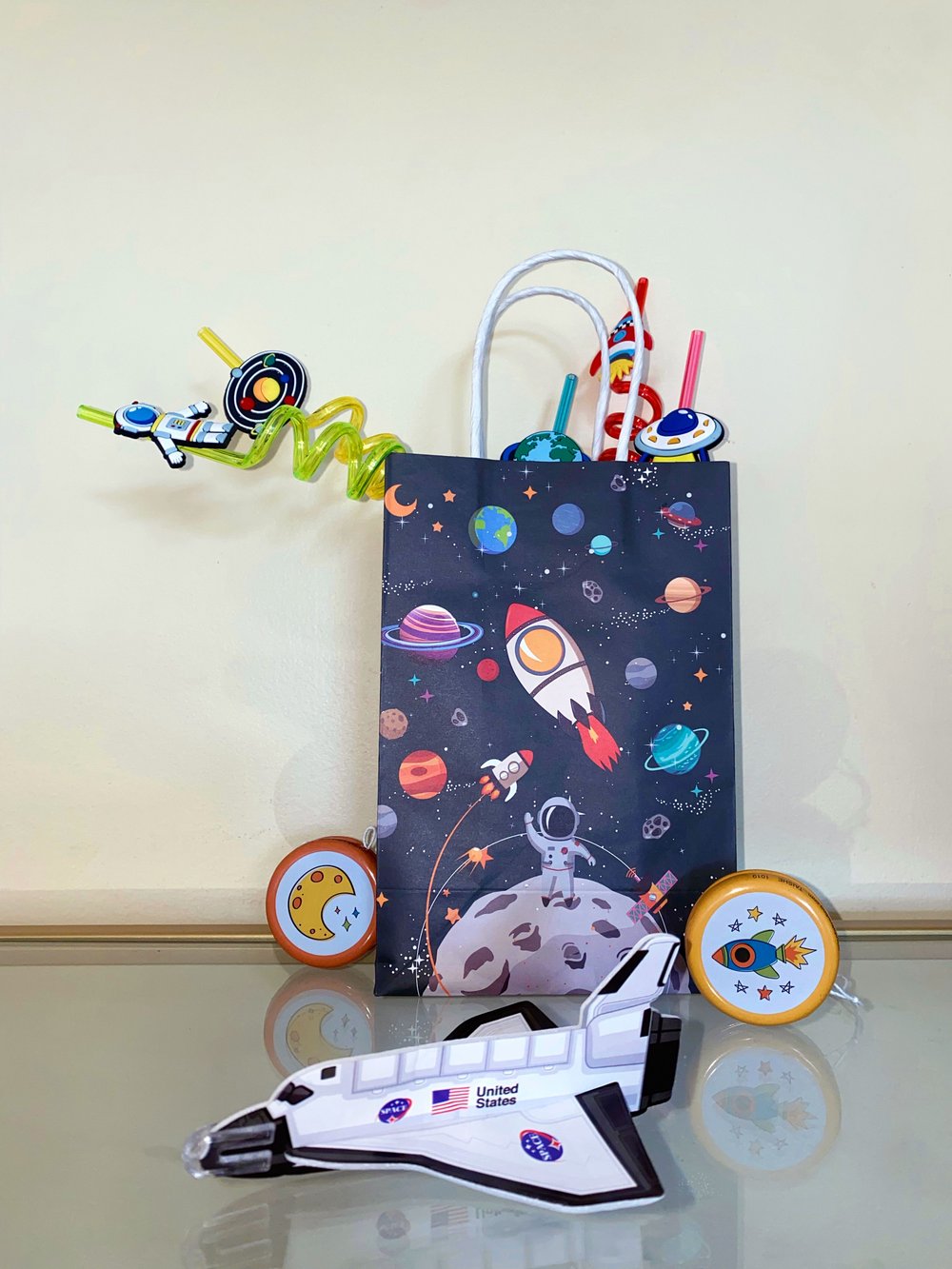 space silly straws | outer space goodie bags | space goodie bag | out of this world party | space birthday ideas | birthday party ideas boys | kids birthday party ideas | anajacqueline.com
