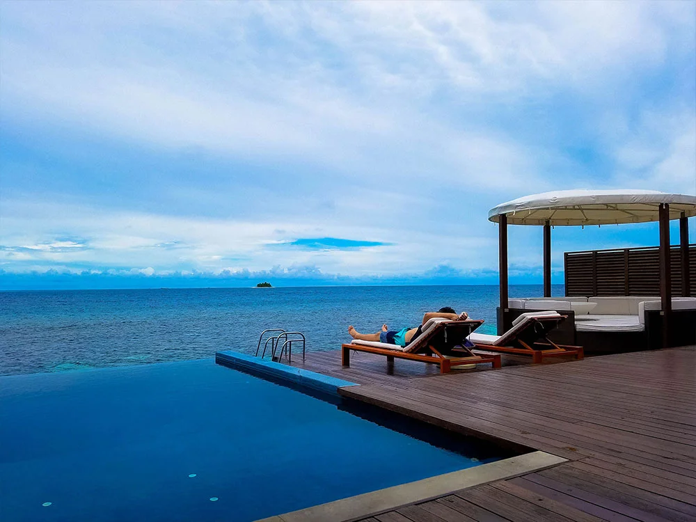 Overwater Bungalow W Maldives.jpg