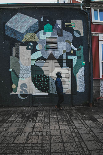 Reykjavik mural 2.jpg
