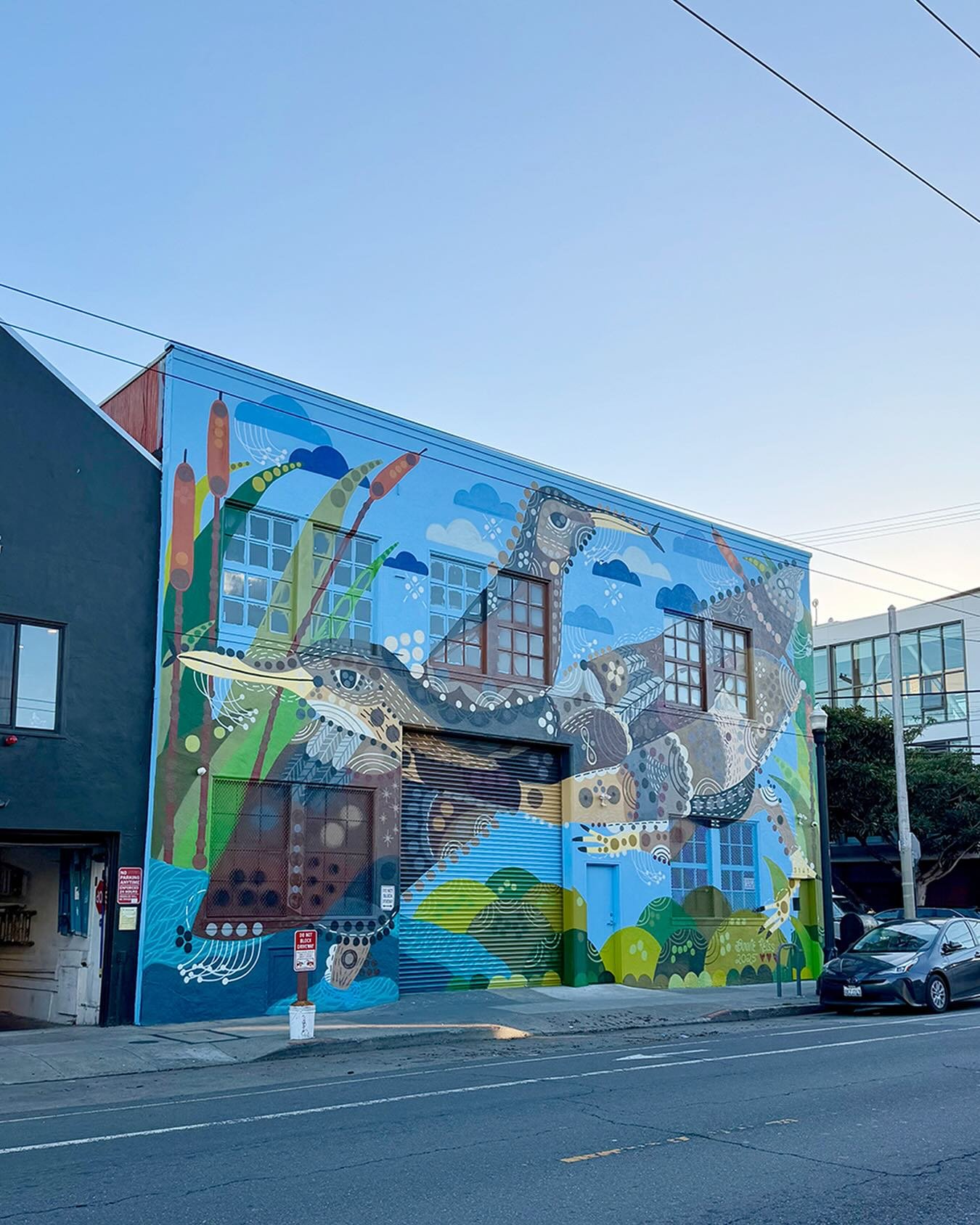 Now at Shotwell and 17th, a new mural by Bunnie Reiss (@bunnieluvrocks ) made possible by a grant mastermind @shotwellpapermill and @ritualcoffee. Full story to come!

#muralart #streetart