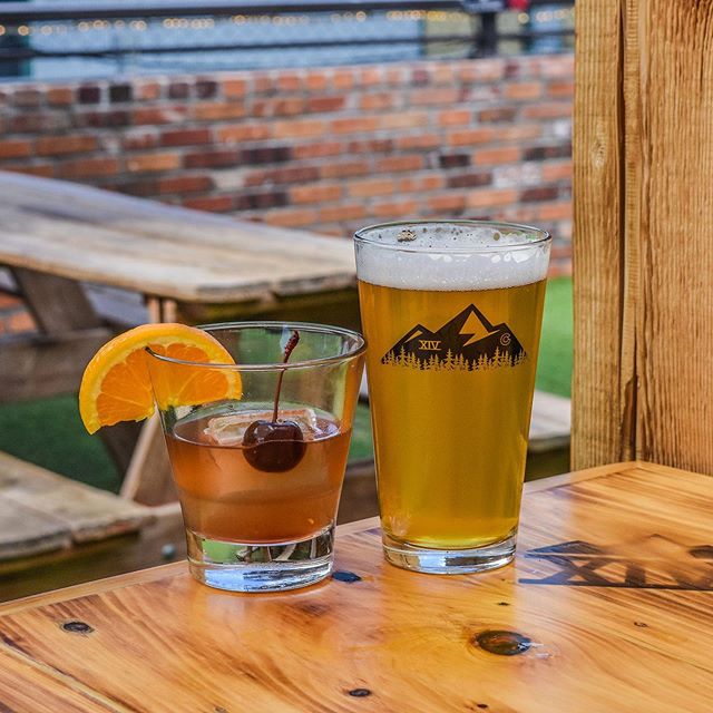 Our Ginskey Old Fashioned Cocktail and Alpine Dog's Thunder Puppy IPA.  Both available now at our Ballpark location
.
.
.
#tapfourteen #tap14 #rooftopbar #whiskey #beergarden #craftbeer #coloradocraftbeer #cocraftbeer #denver  #lodo #colorado #local