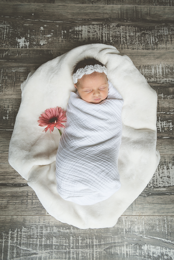 PortlandOregonNewbornPhotographer23.png