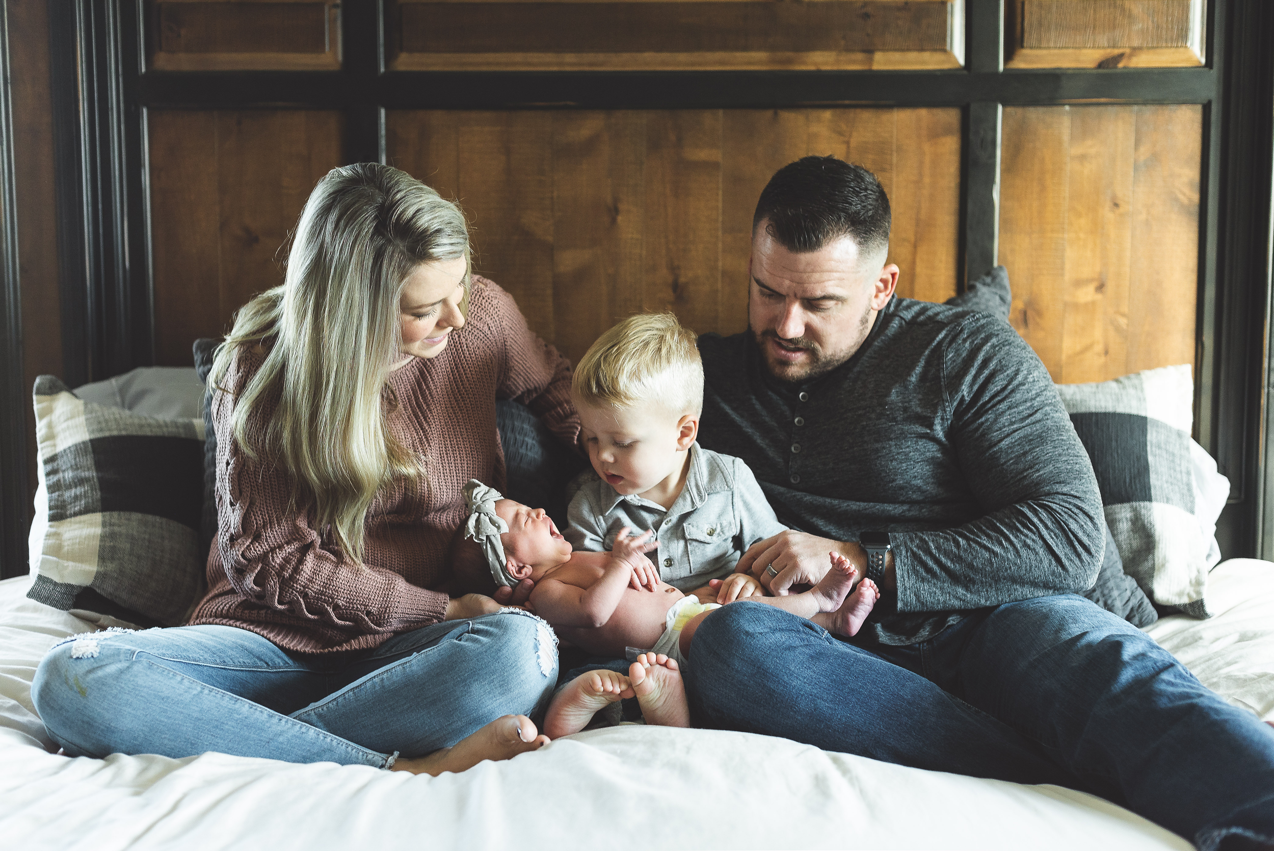 DenverNewbornLifestylePhotographer10.png