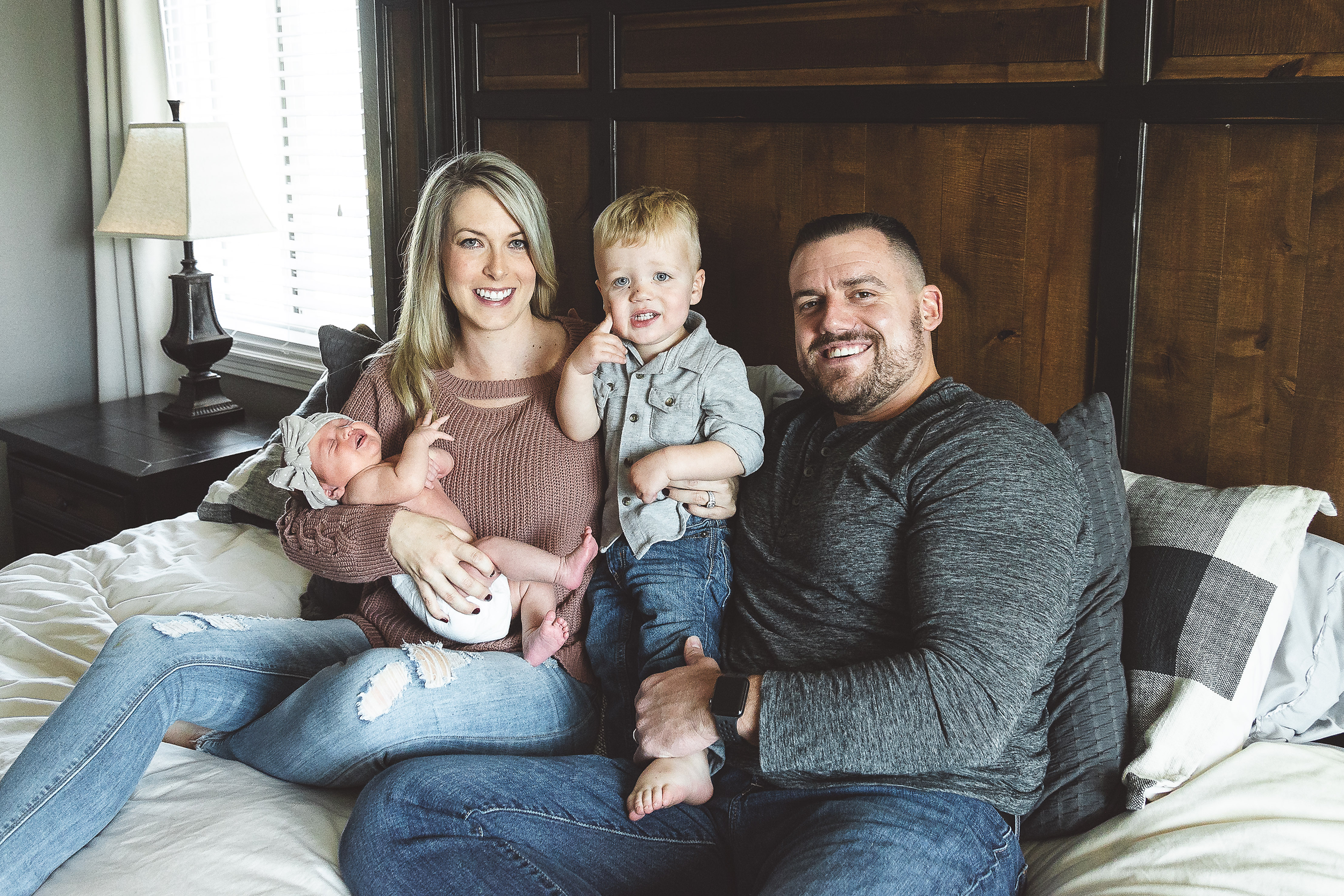 DenverNewbornLifestylePhotographer13.png