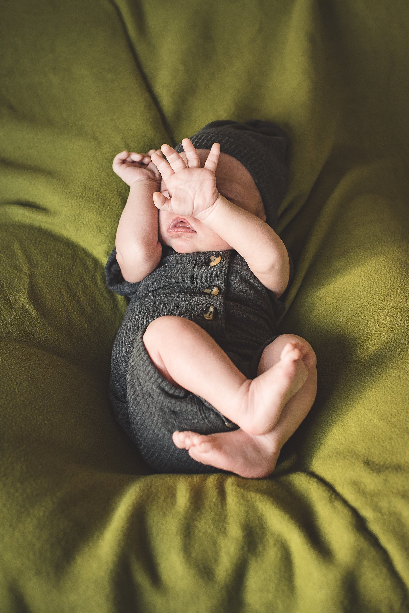 Denver, Colorado Newborn Lifestyle Photographer