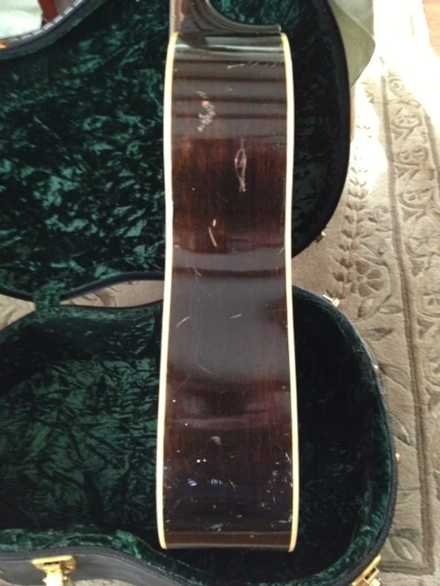 Gibson J45, 1946 Right View.JPG