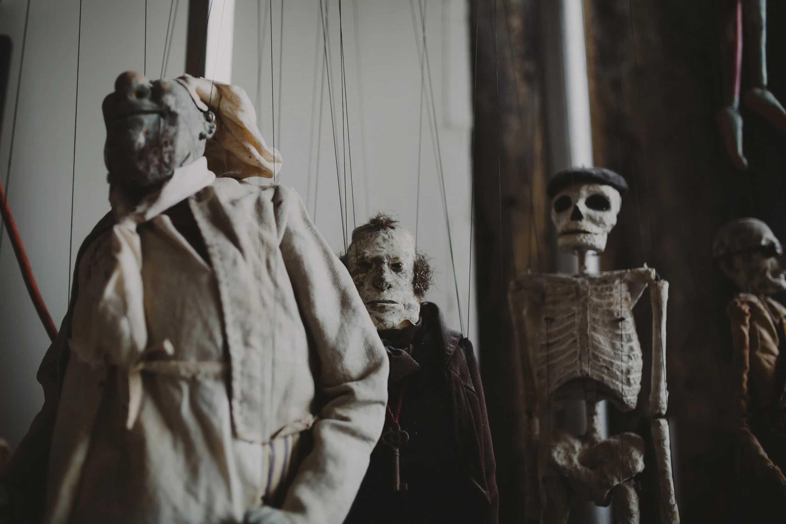 bogart portraits meet the michaels phantom limb 1934.JPG