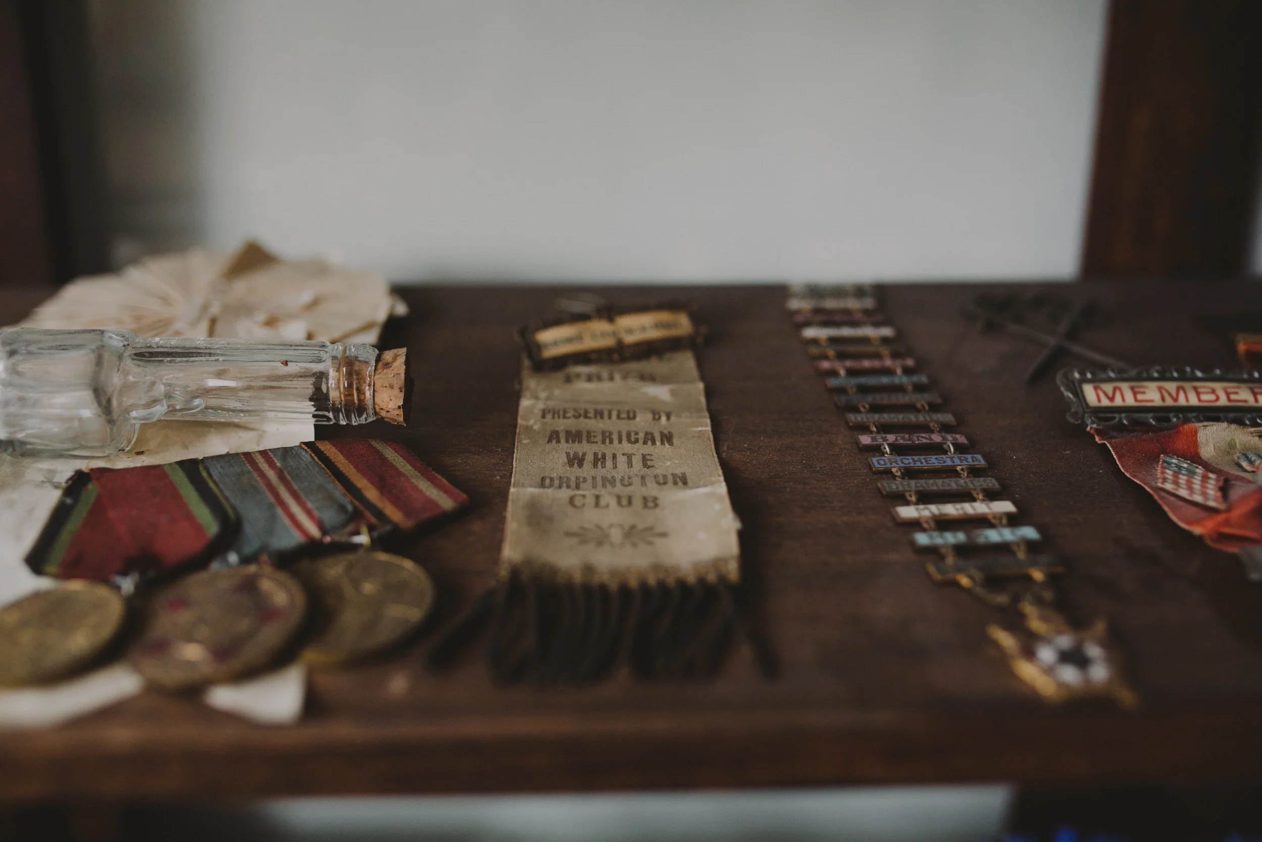 bogart portraits meet the michaels phantom limb 1971.JPG