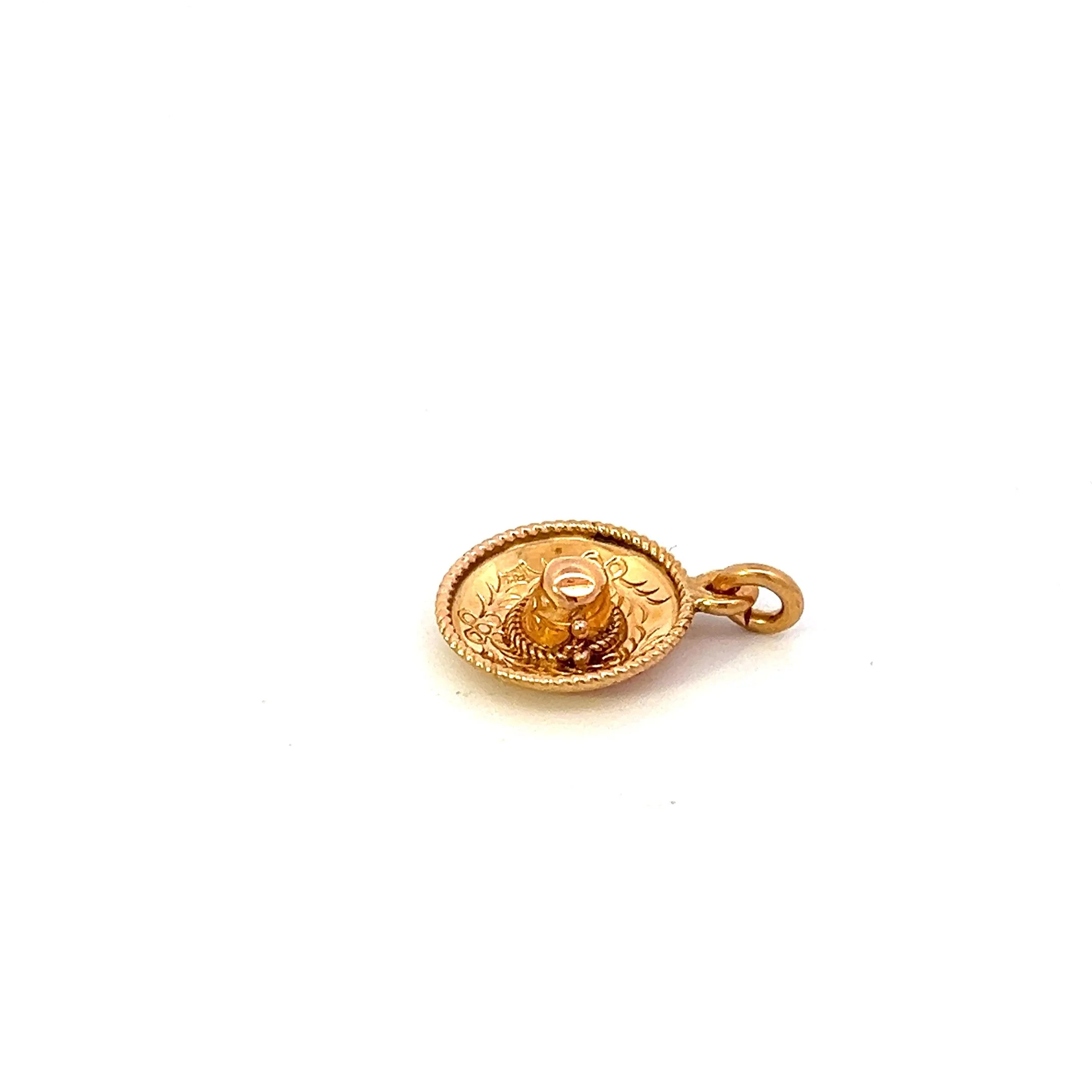 Sombrero Charm_e0nmud5o0yj_2025-07-11-11-45-44.jpg