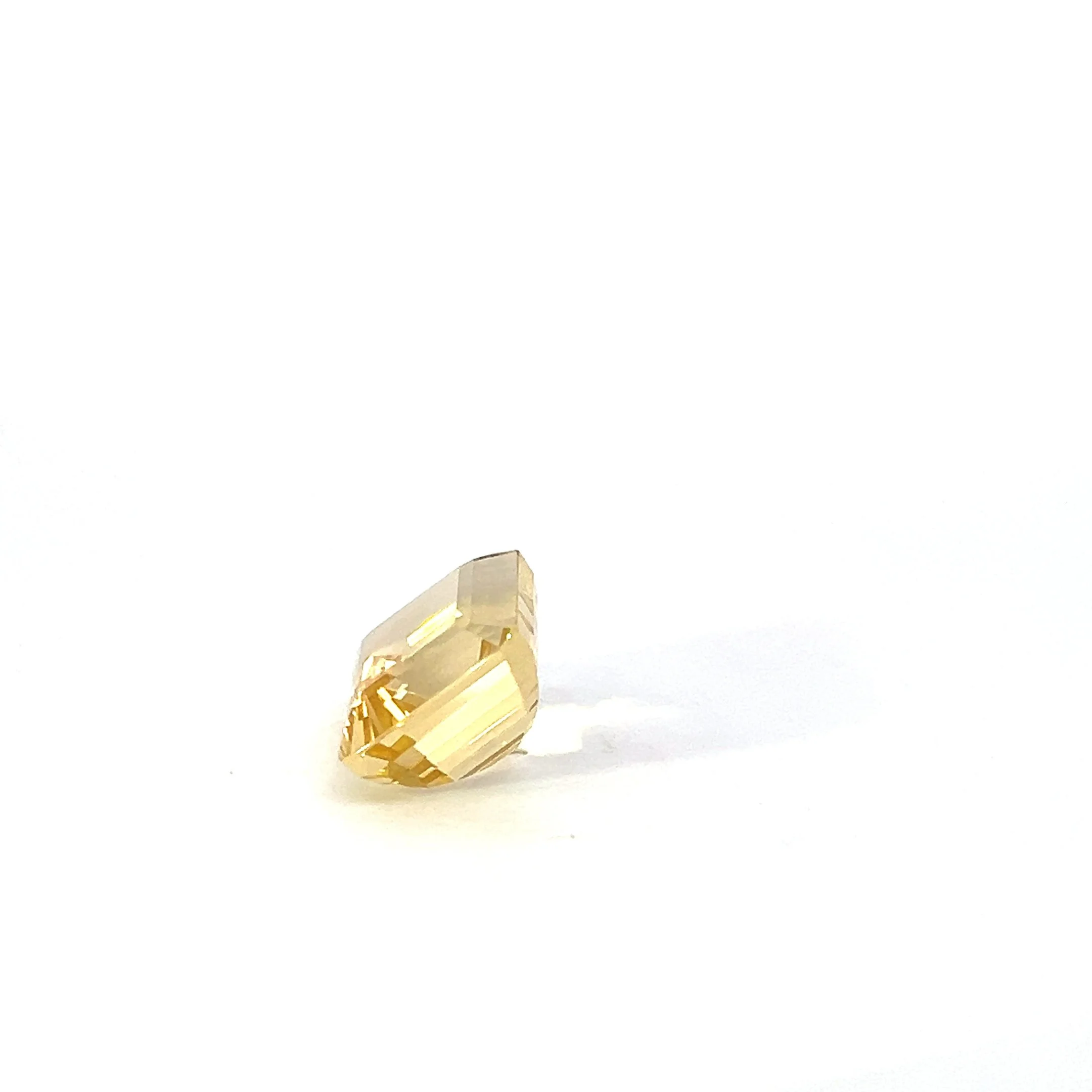Emerald cut citrine_lxsoxroz2q_2025-07-16-12-20-39.jpg