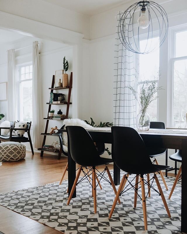 This house we staged went pending in just 3 days with multiple offers in hand. Staging sells, just sayin&rsquo; |
:
:
:
:
:
:
#design #interiordesign #interiors #homedesign #homedecor #LTKhome #decor #oregonhome #homestaging #designattractor #home #h
