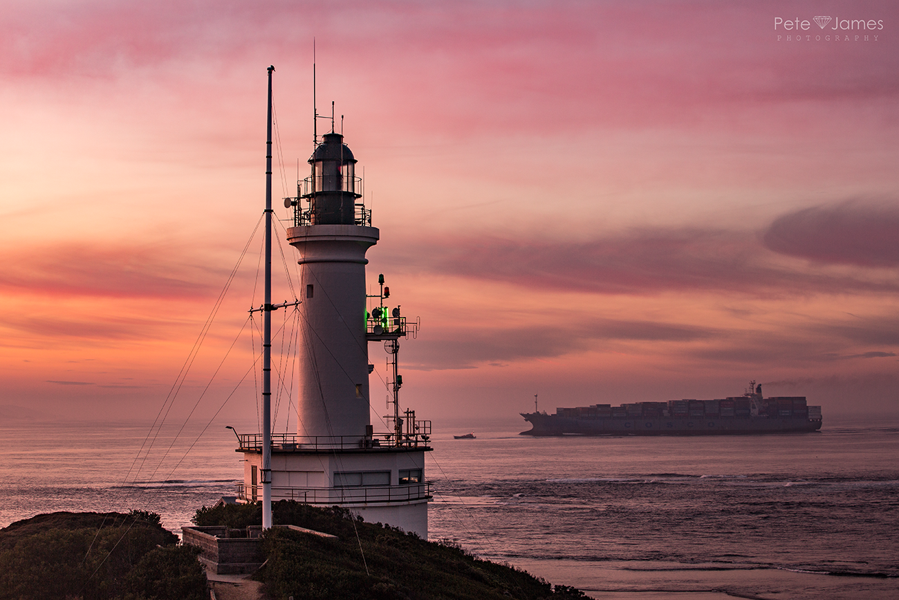 Lighthouse ship.png