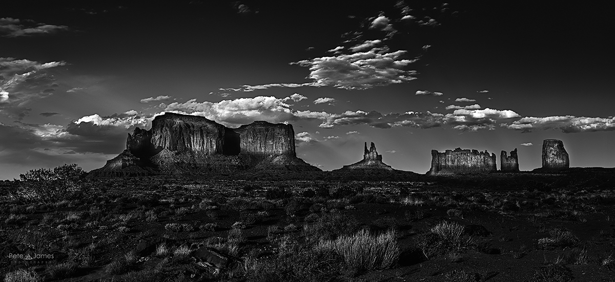 Monument Valley B&W - Utah