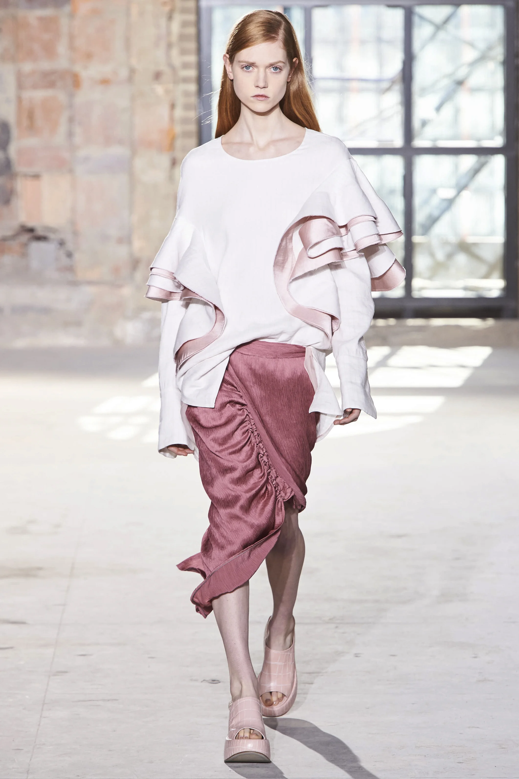 Sies_Marjan_sim_aw16_015_hr.jpg