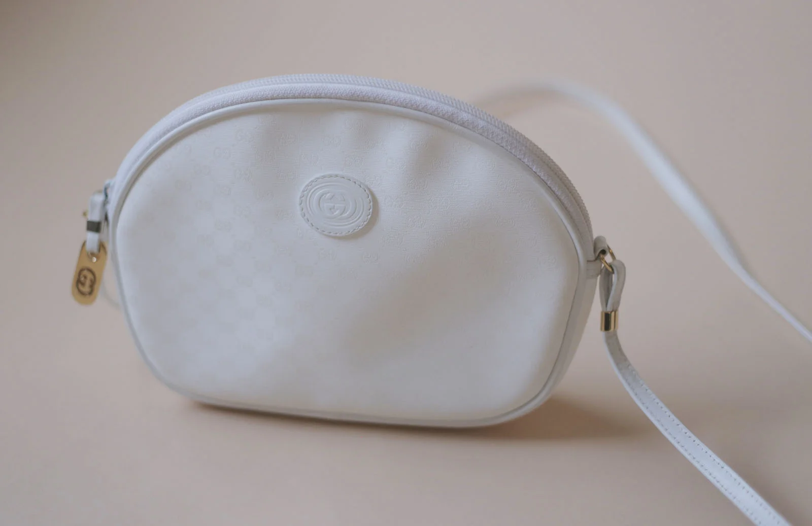 gucci bag front web.jpg