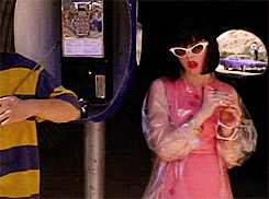 tumblr_lz246sI6Qs1qlby6no4_250.gif