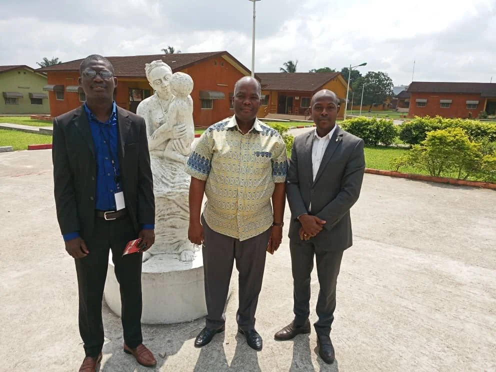 Pictured above from left to right is Ladji Koné , the Director of center, and Mr. Kouadio of NGO WELL