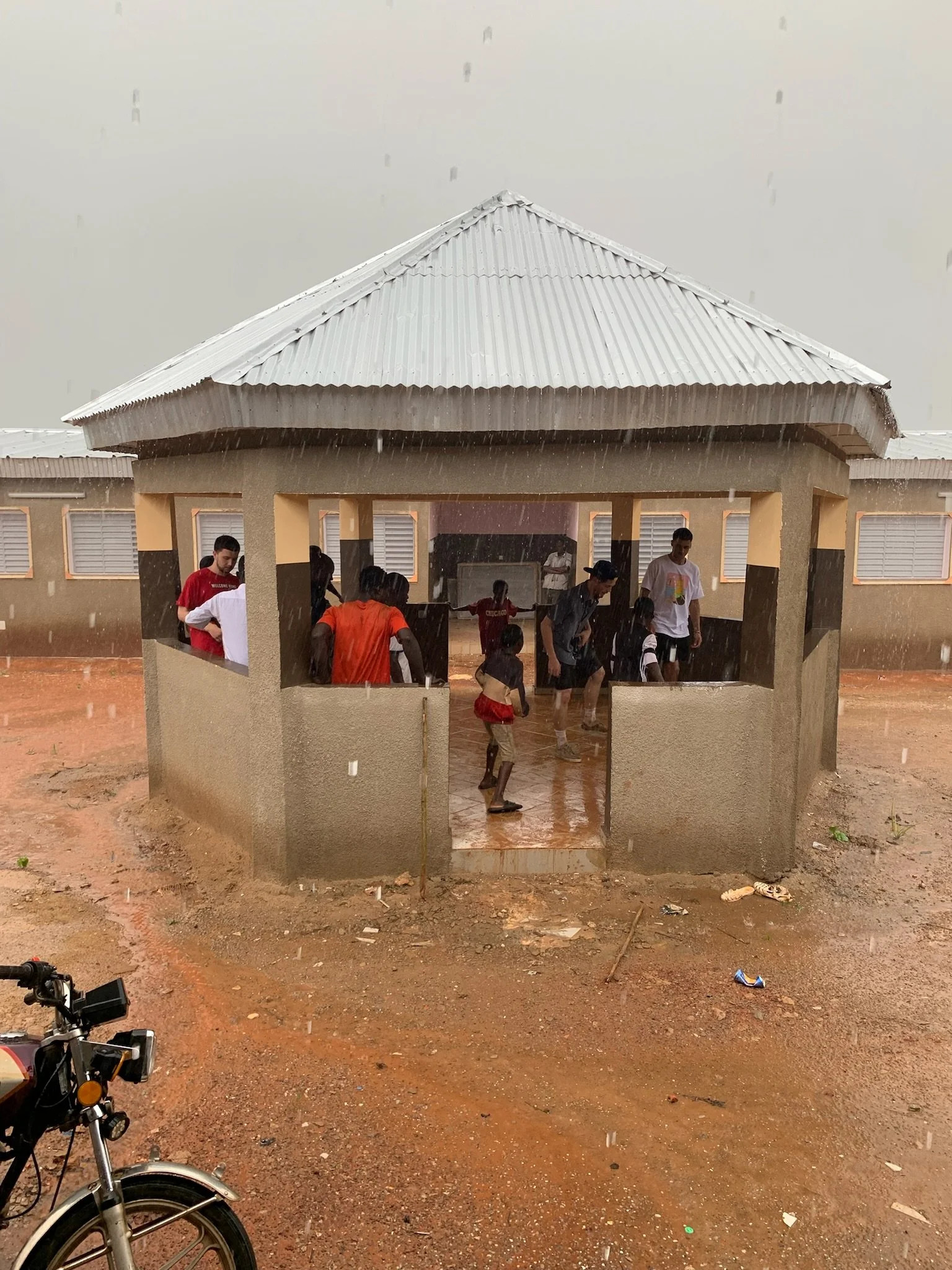 Last Chance to Support our Holiday Fundraisers