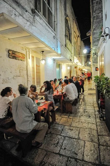 Cisternino Alley Dining
