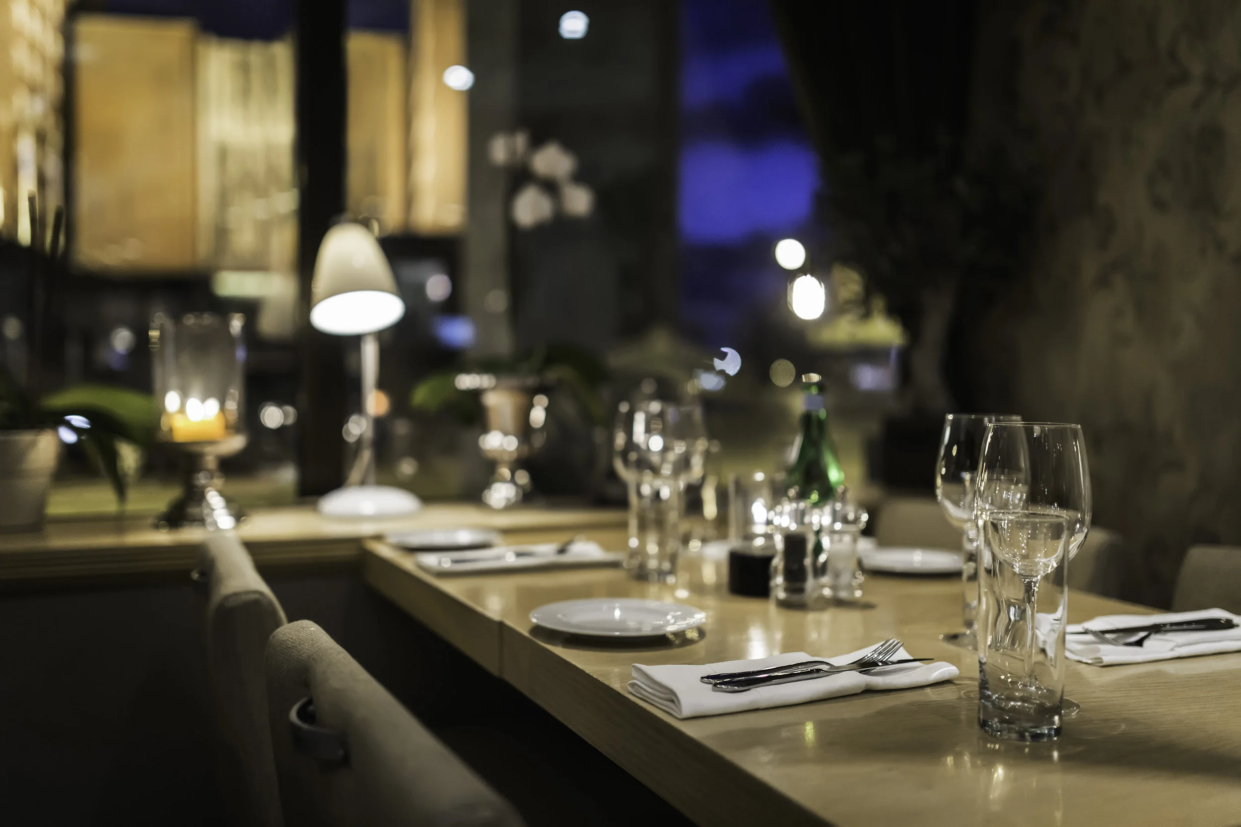 restaurant aker brygge.jpg