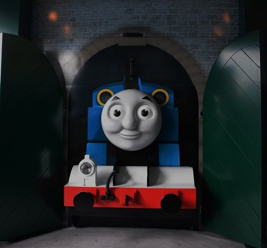 Thomas 4.jpg