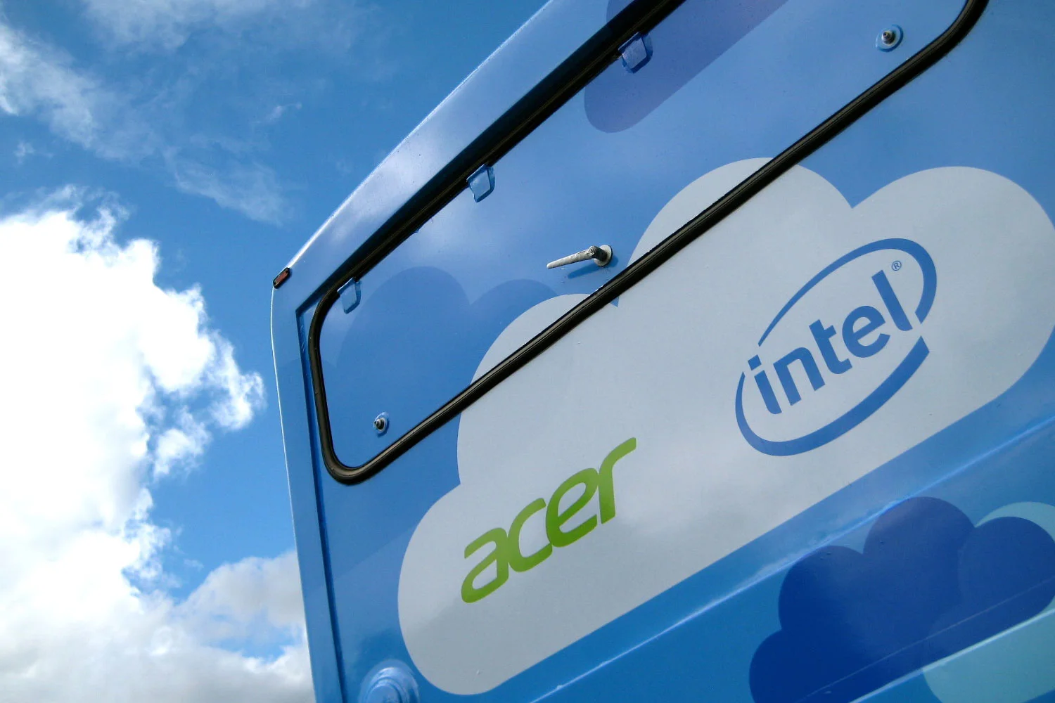 bus_business_1500x1000_google_12.jpg