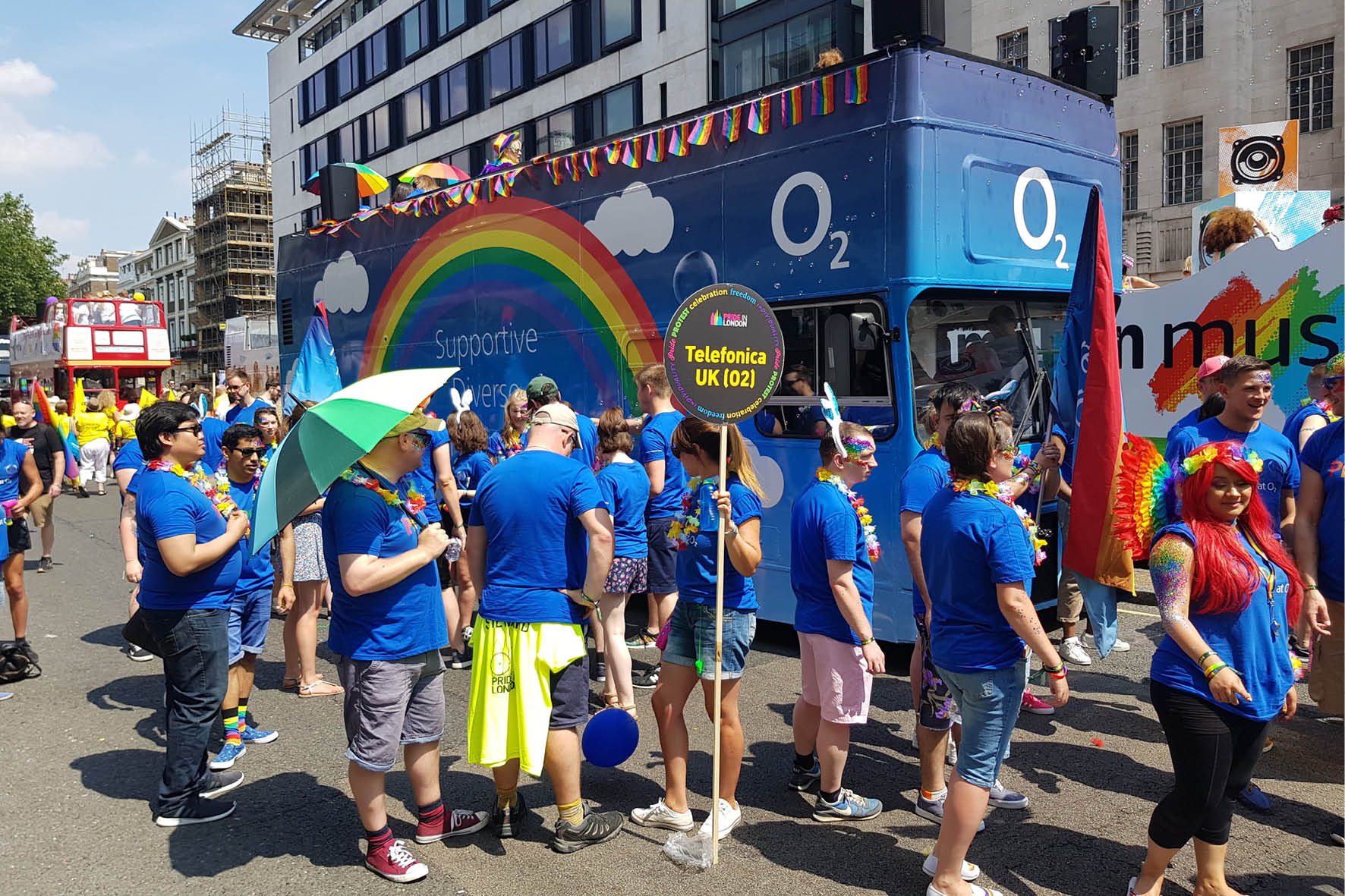 bus_business_london_pride_2018_17.jpg