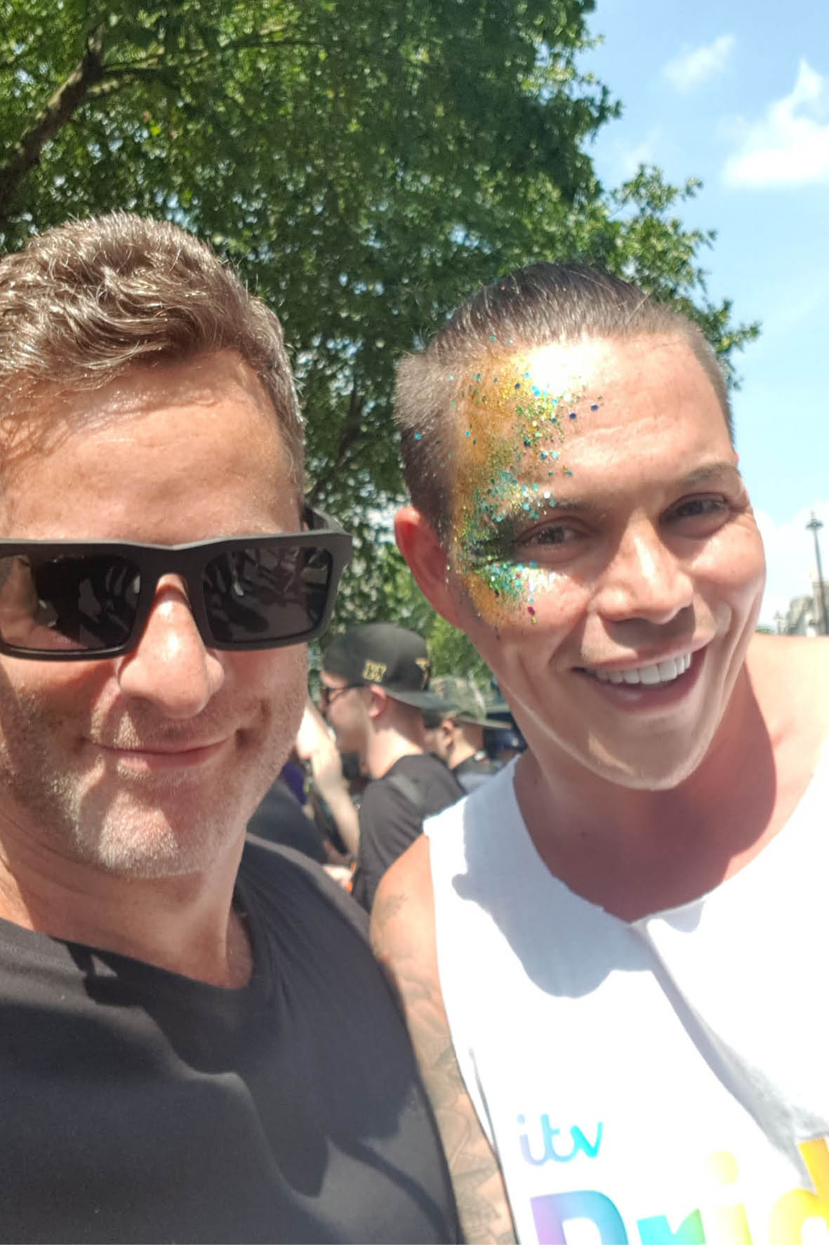 bus_business_london_pride_2018_p_4.jpg