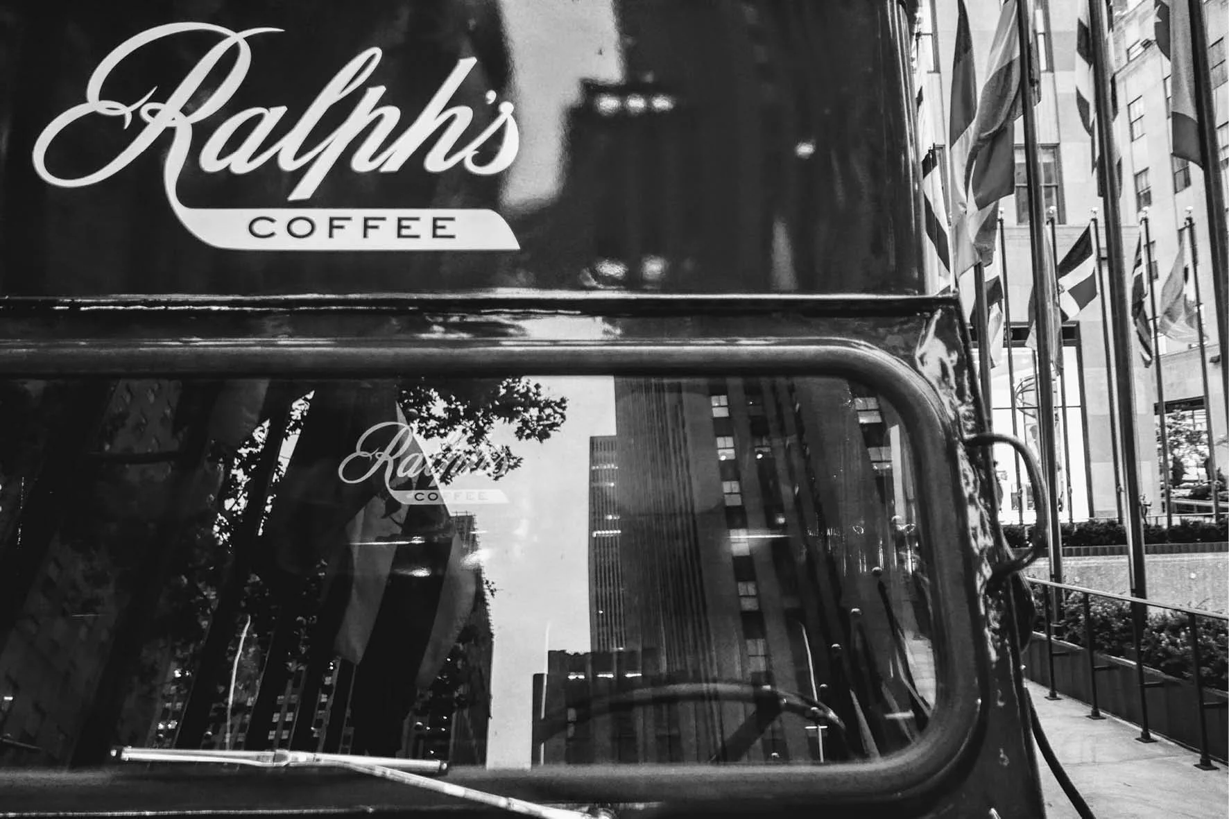 bus_business_ralph_lauren_2.jpg