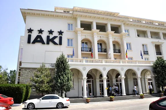 Asset management, negotiation with international hotel groups, operations performance improvements, reporting/budgeting USALI, IAKI Hotel Mamaia: Jan 2004 - to date