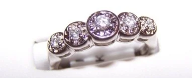 Simple-Gold-Diamond-Engagement-Rings.jpg