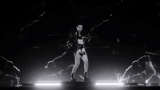 NEW_CHARLI.gif