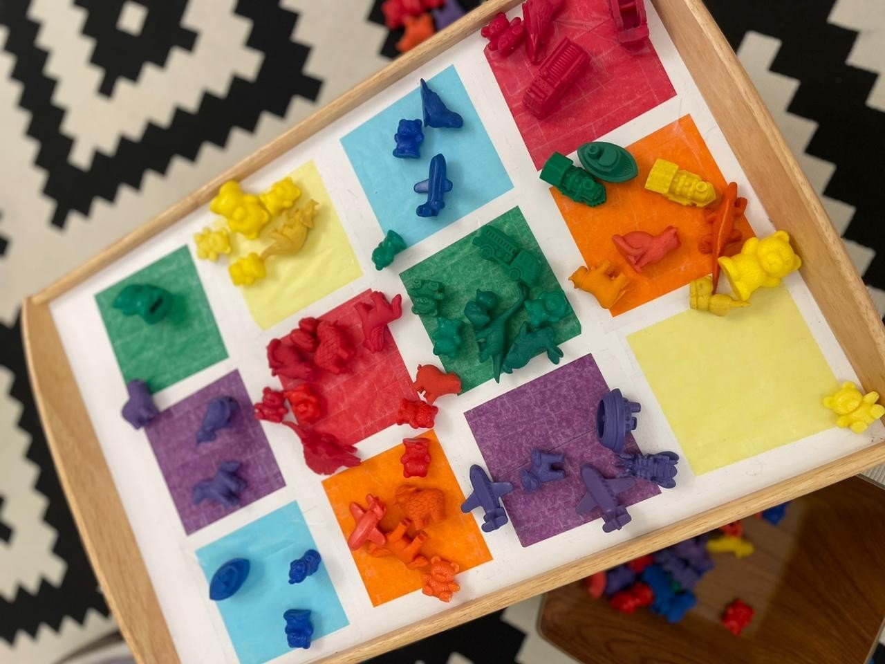 Let&rsquo;s do some colour organization! Simple little invitations to play like this are easy to bring out and are limitless. They cater to different styles and schemas of play too: for those who like to organize and sort, for creatives to make a par