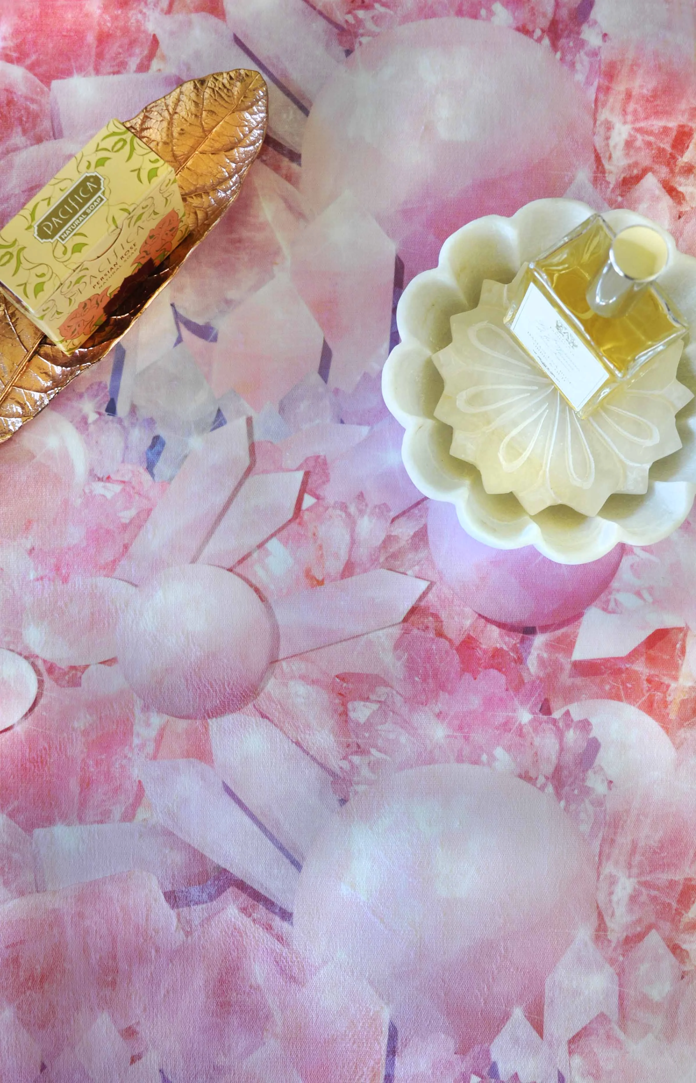 ROSE QUARTZ DECOR