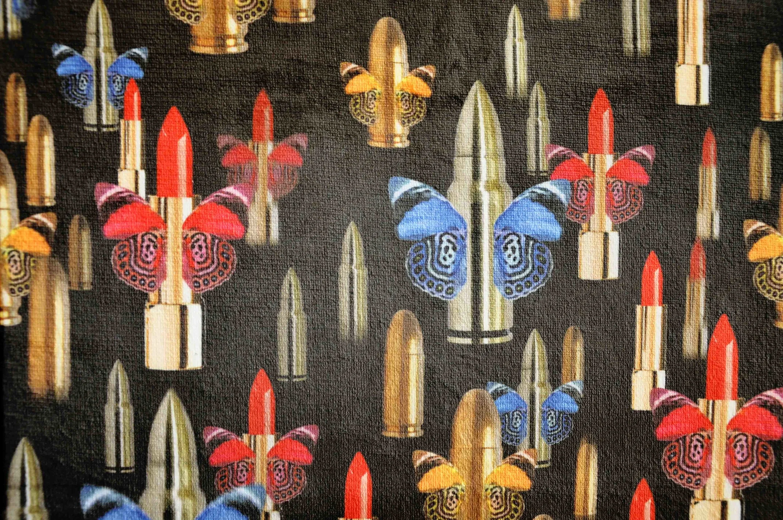 BULLET_BLACK_HANDTOWEL_SWATCH_PARADISMAISON_LOW.jpg