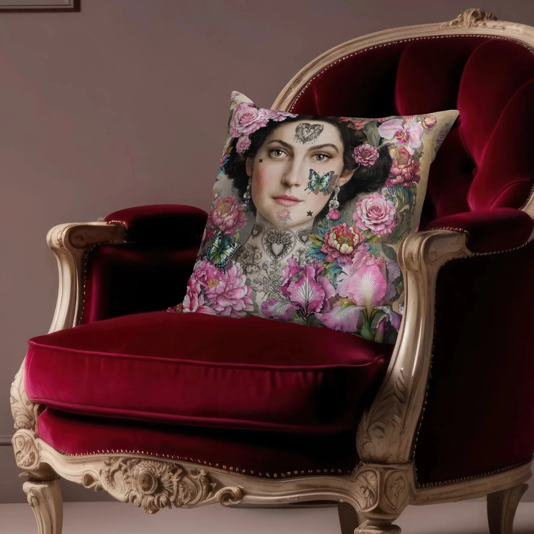 VICTORIAN_GIRL_PILLOW.jpg