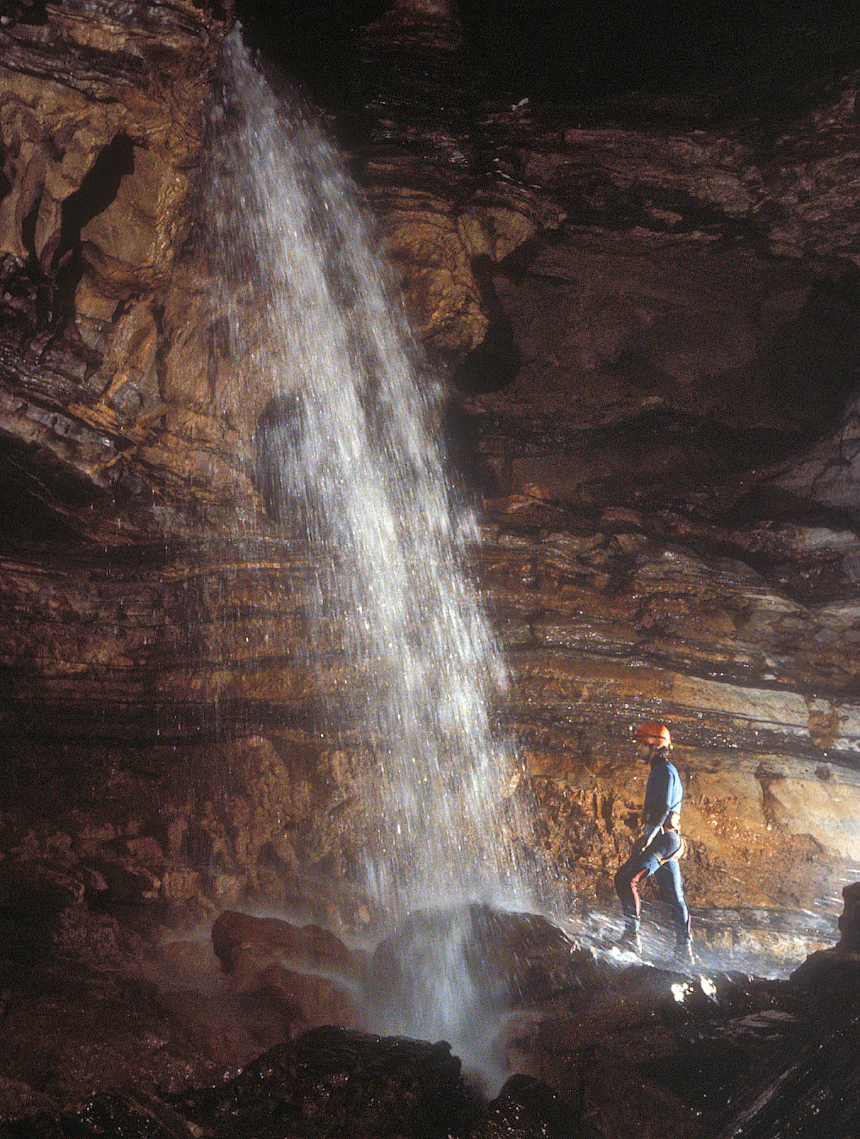  Waterfall from Redball Canyon into San Agustín. 