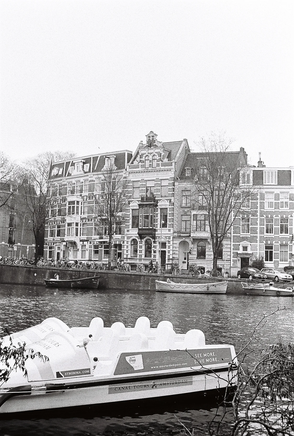 R1-03812-0015.jpg
