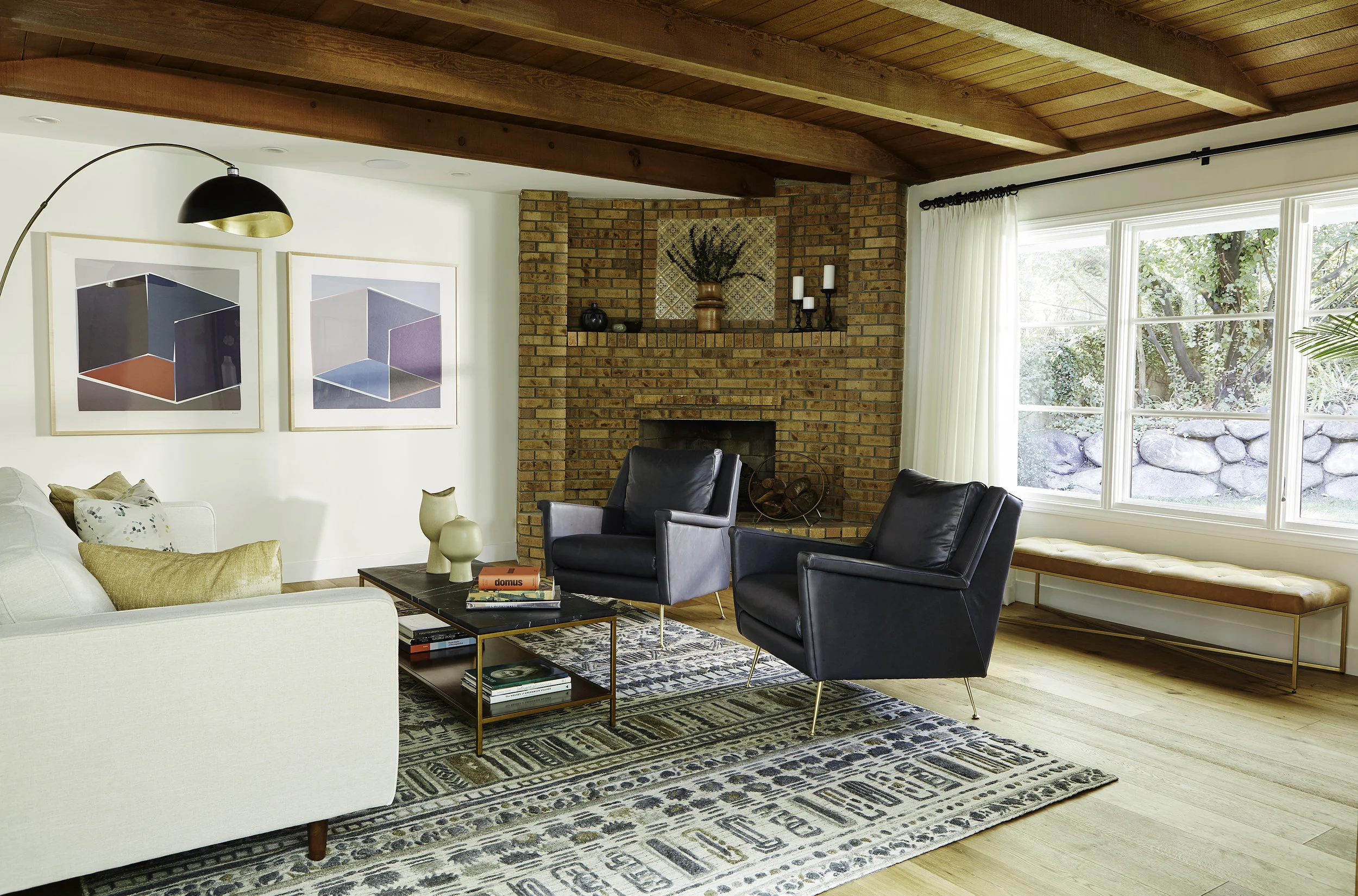 Lily_Spindle_Pasadena_Living_Room_1_017.jpg