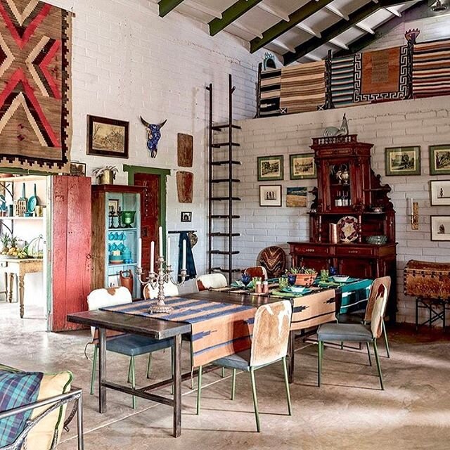 Featured in @houseandgardenuk, the northern Mexico home designed by @casamidy is an outstanding commingling of form + function + art + textiles. ❤️