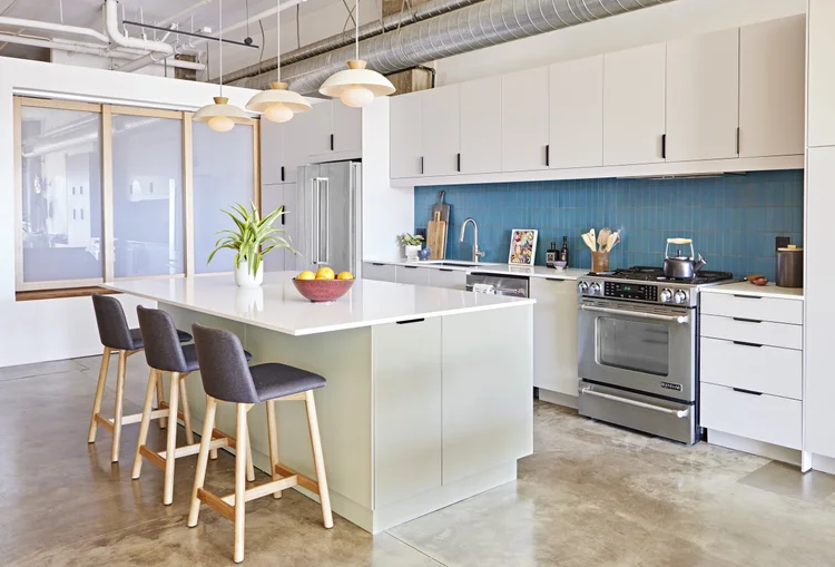 Lily Spindle design for a wellloved life