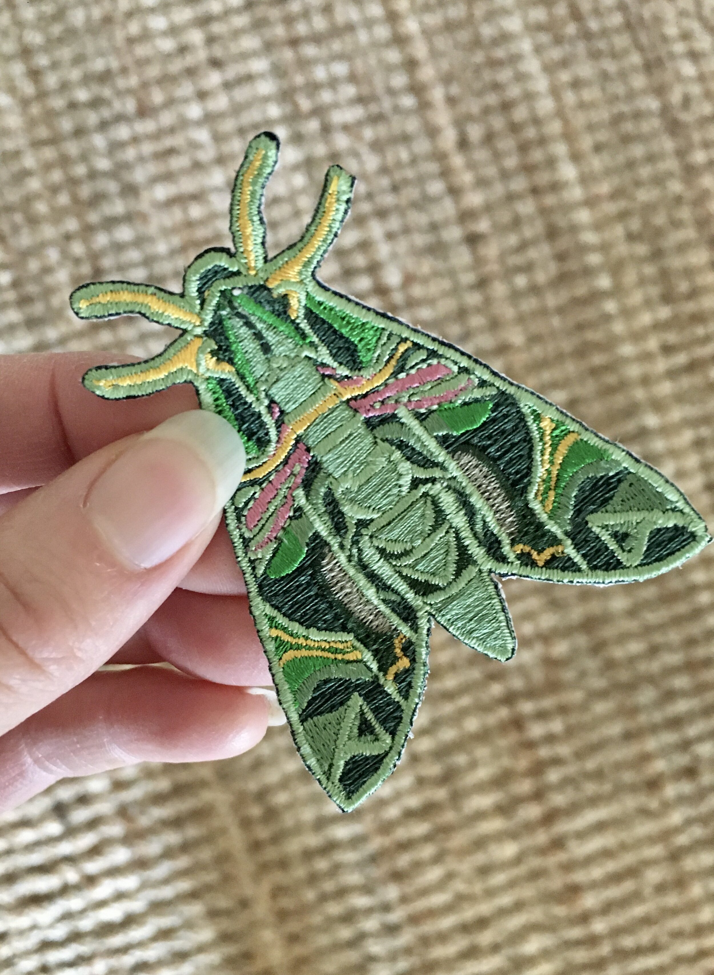 2F2B054D-FBC1-4FDD-9D74-35E69DA50626