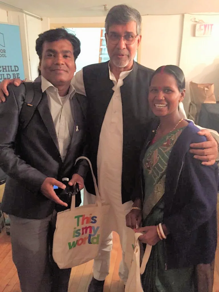 santana murmu and sujoy roy with nobel peace prize laureate Kailash Satyarthi