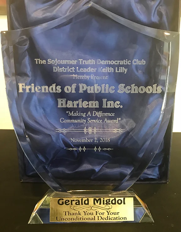 Award IMG_3965.jpg