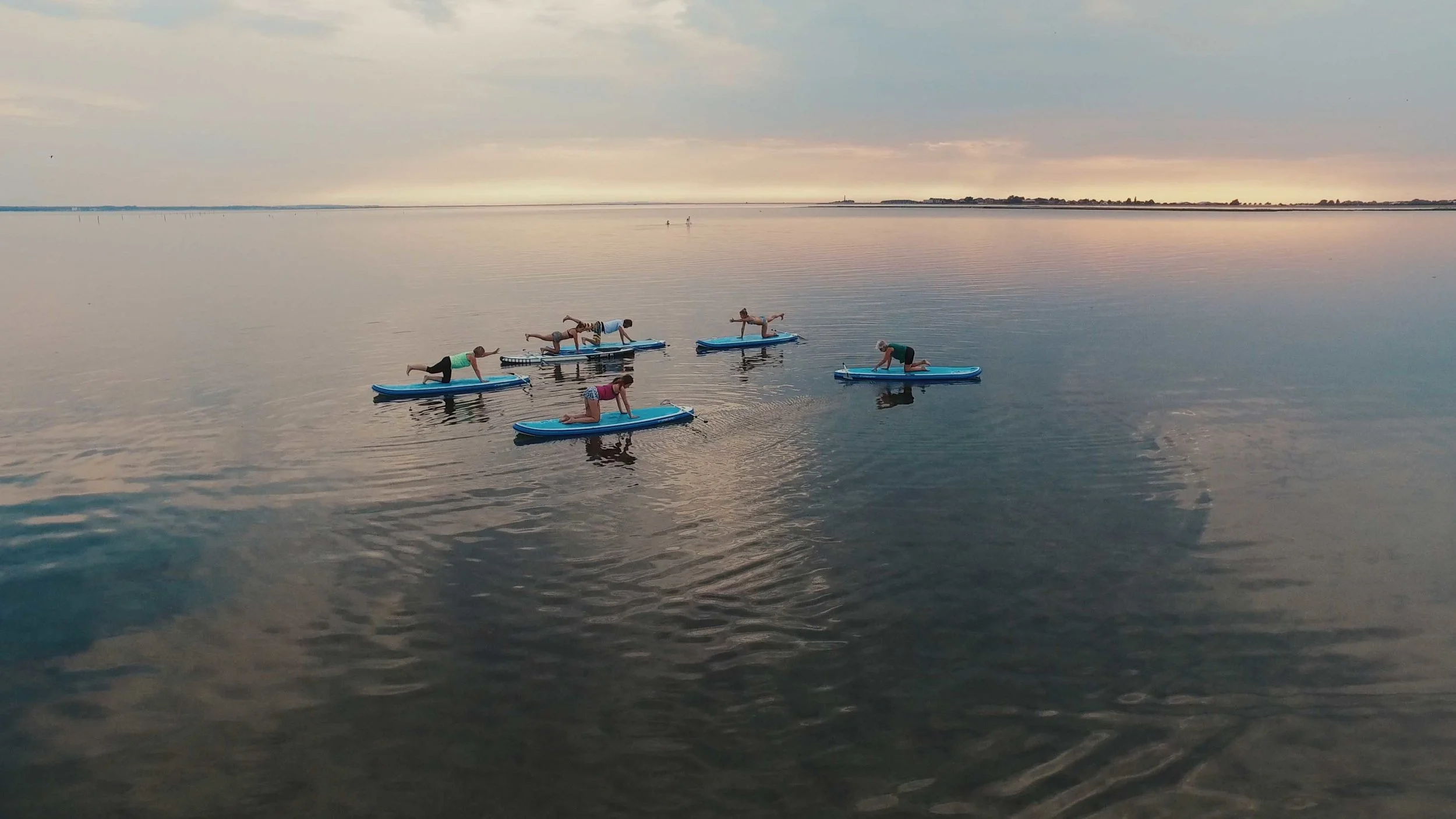 SEASIDE YOGA - SUP YOGA IN LEMKENHAFEN, FEHMARN