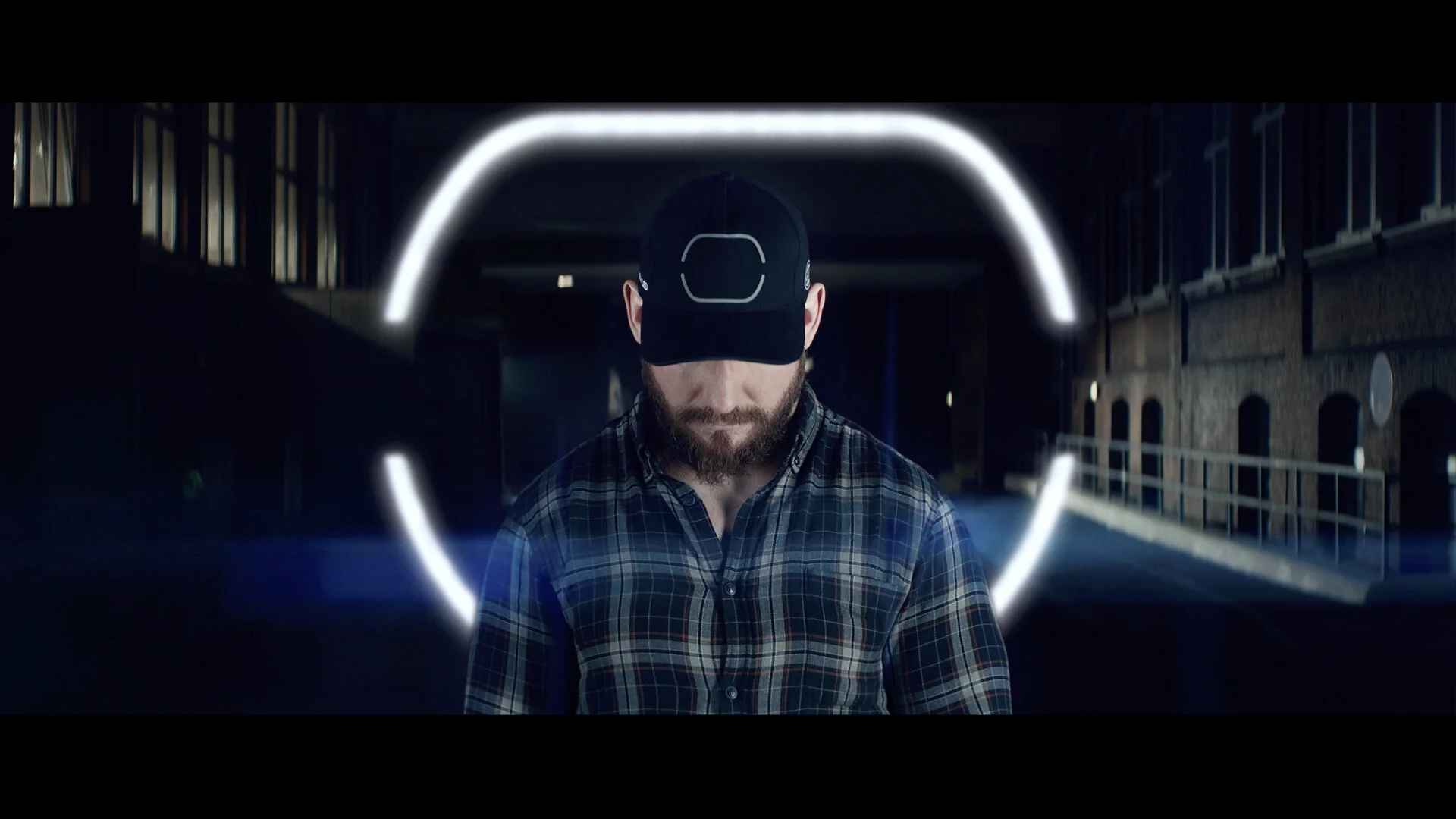 HELLA - CALL OF THE STREET