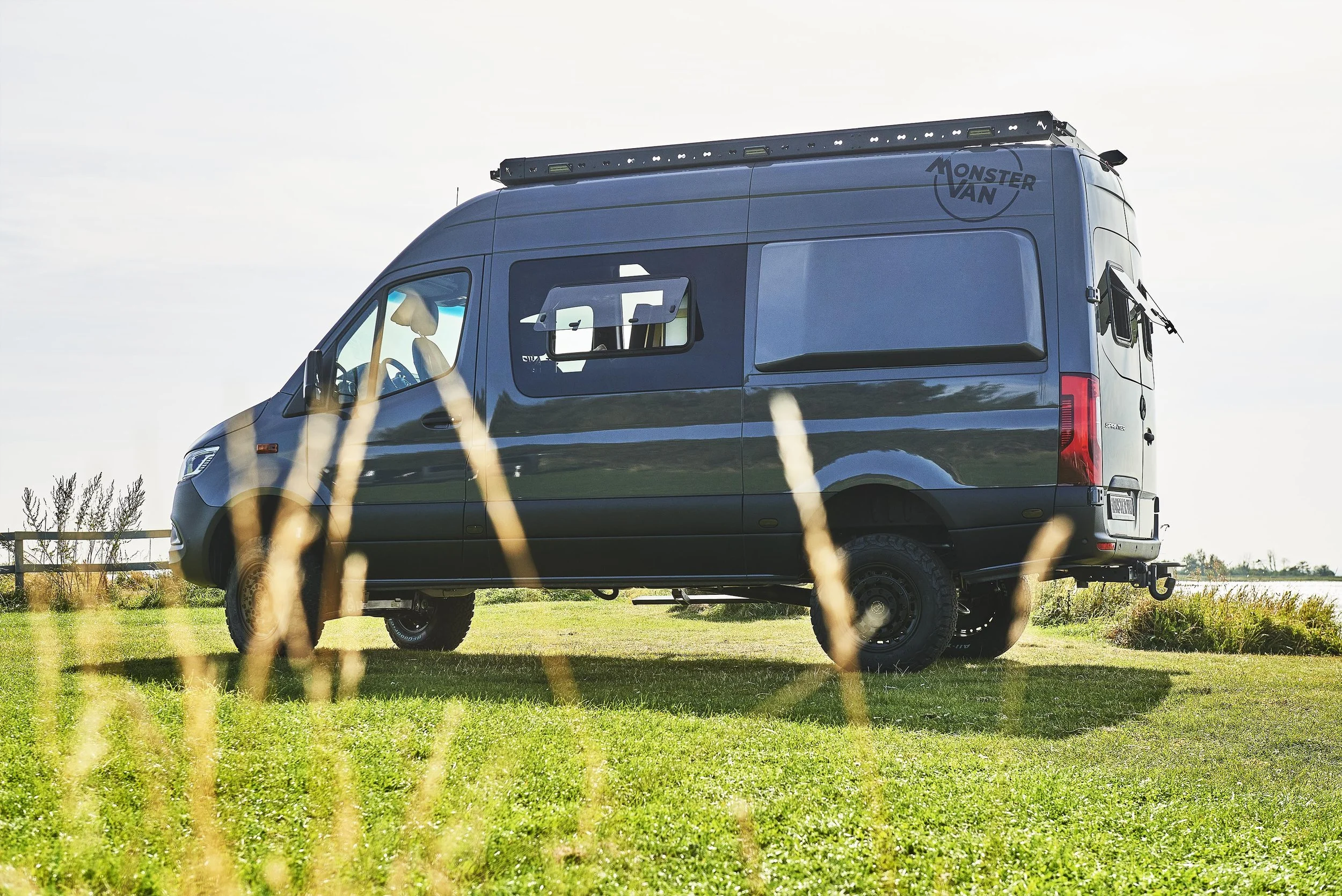 Monster Van 33609aWS.jpg